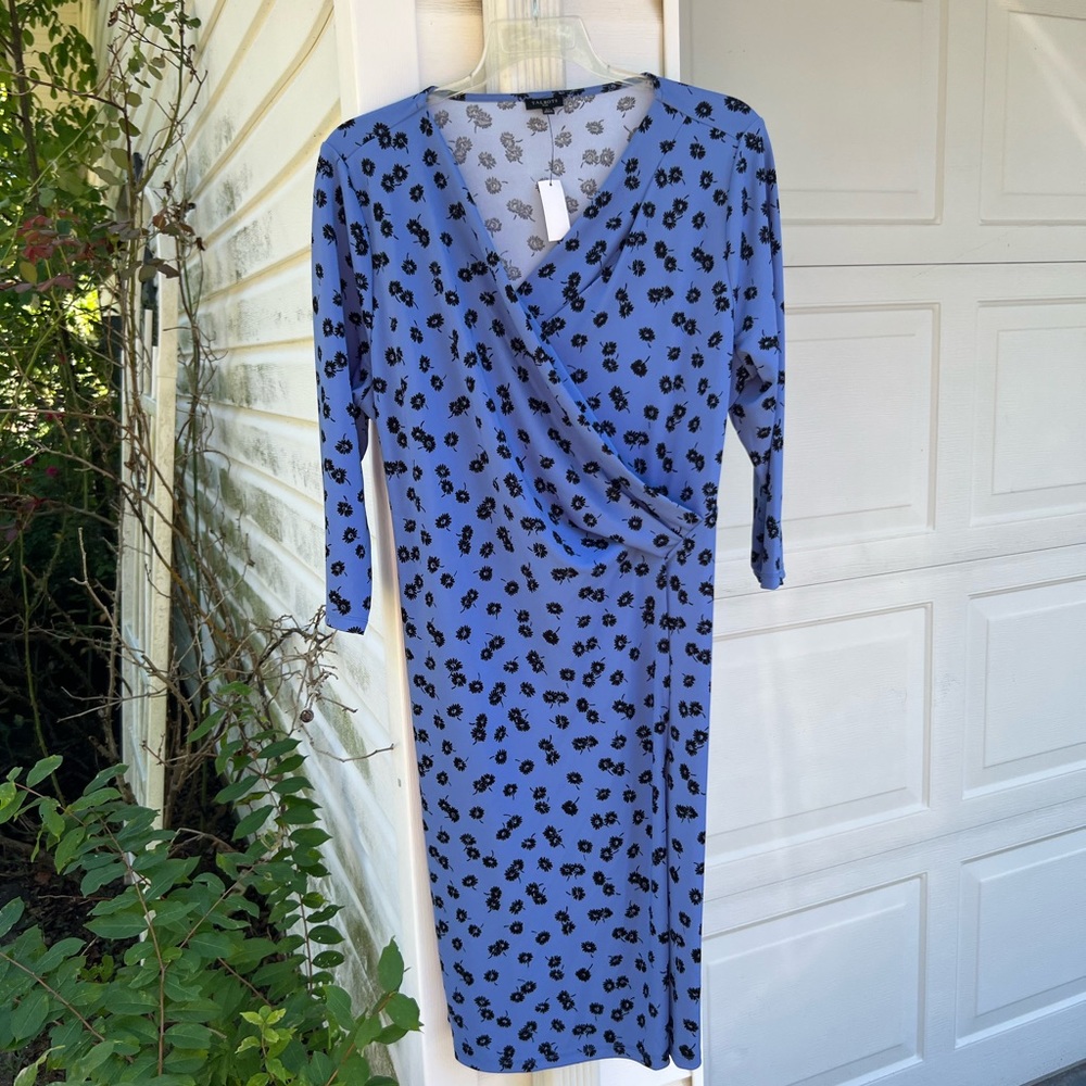 NWT Talbots Easy slip On Pretty Blue Black Flowers 3/4 Sleeve V-Neck Dress
